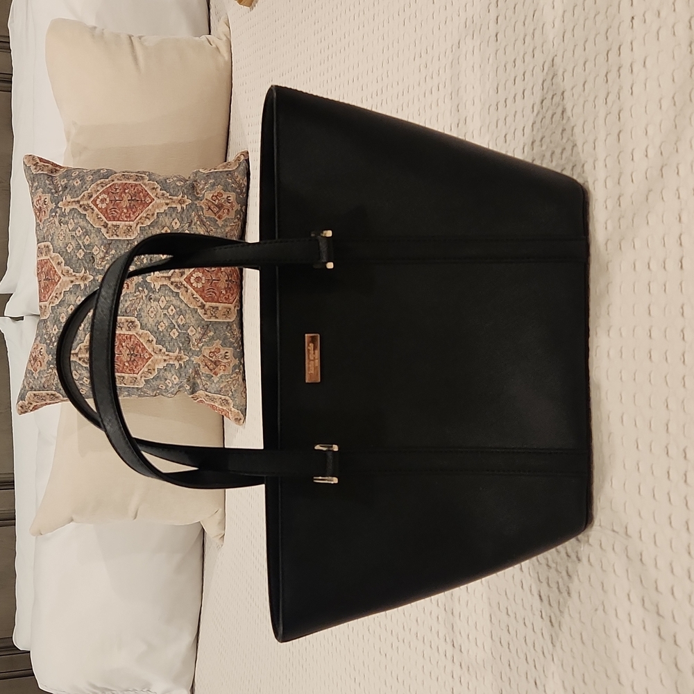 Kate spade black